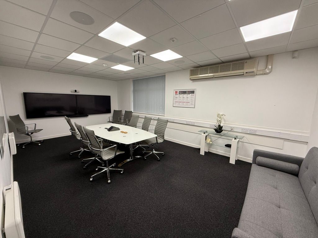 Property photo 3 of 13 Photo 3