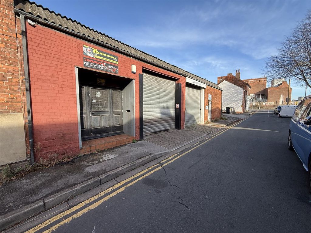 Property photo 2 of 2 Photo 30-10-2025, 12 33 02 Pm (1).Jpg