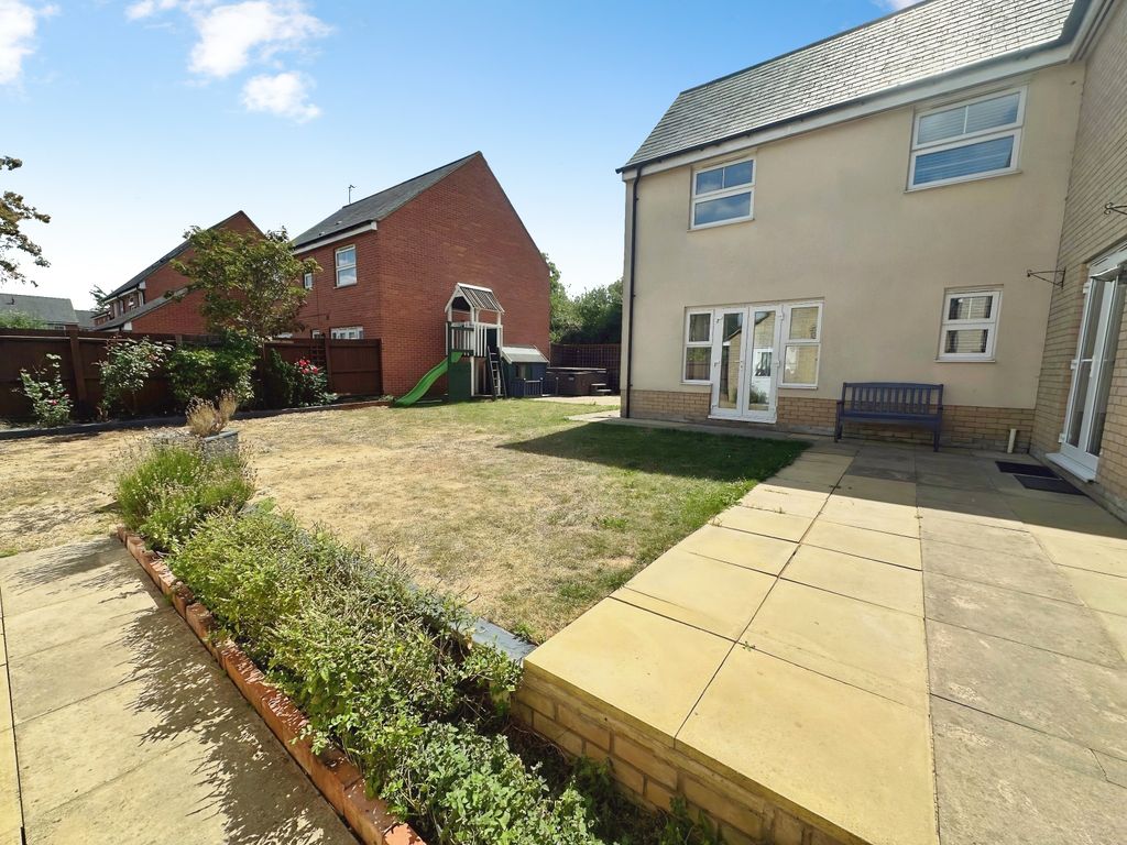 Property photo 2 of 13