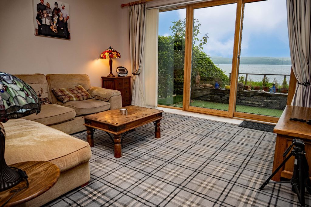 Additional image 4 of 2 bed flat for sale12 Tigh-Na-Cladach, Dunoon, Argyll And Bute PA23