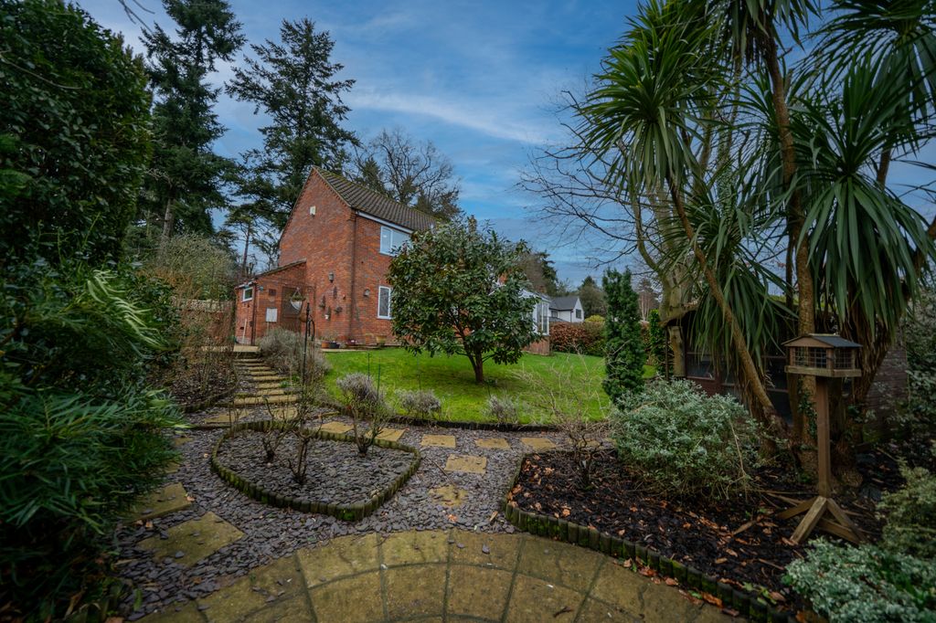 Property photo 3 of 28 Dsc09376-Hdr-Edit