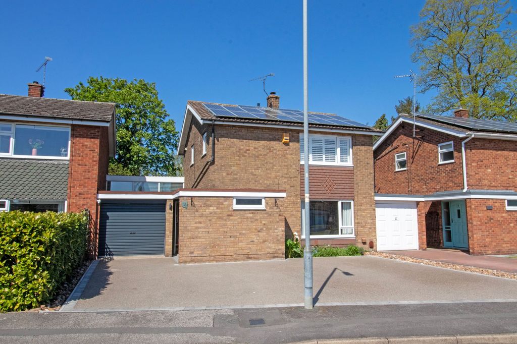Property photo 1 of 30