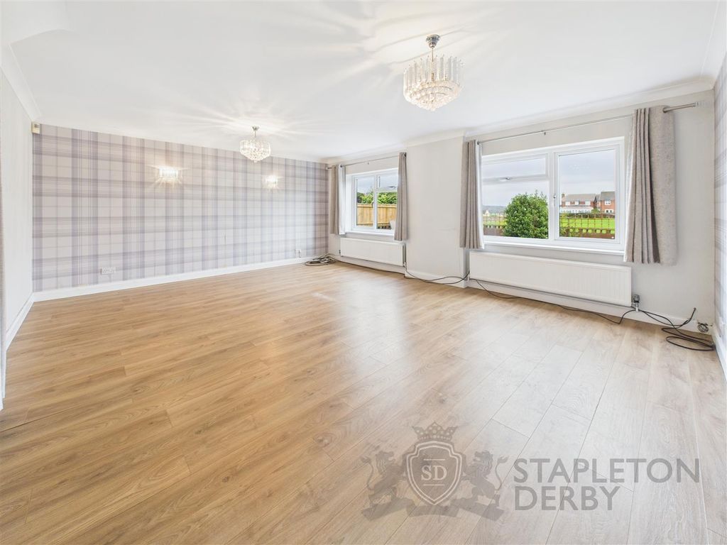 Property photo 3 of 21 Cam04709G0-Pr0267-Still011.Jpg