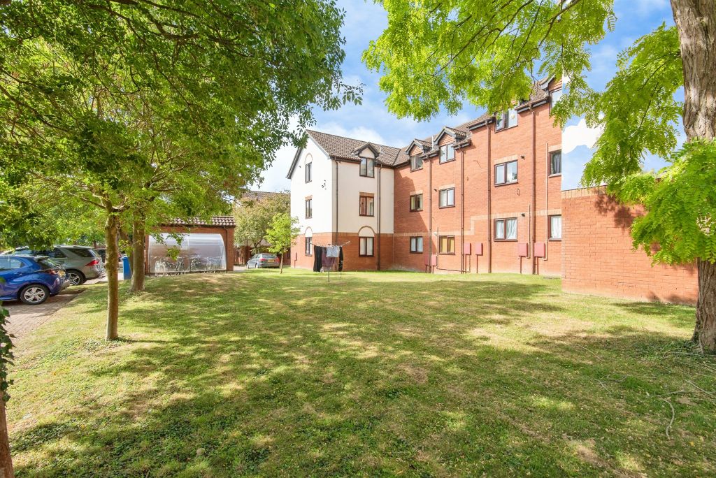 Property photo 1 of 15