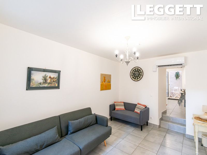 Property photo 2 of 10