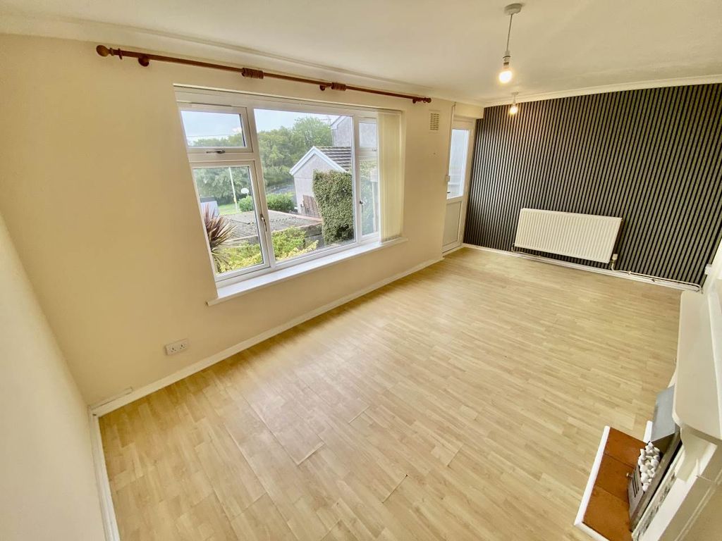 Property photo 1 of 20 Img_6473