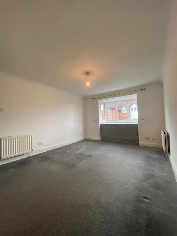 Property photo 2 of 13 4.Jpg