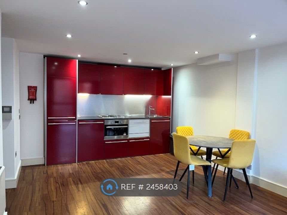 Property photo 2 of 8