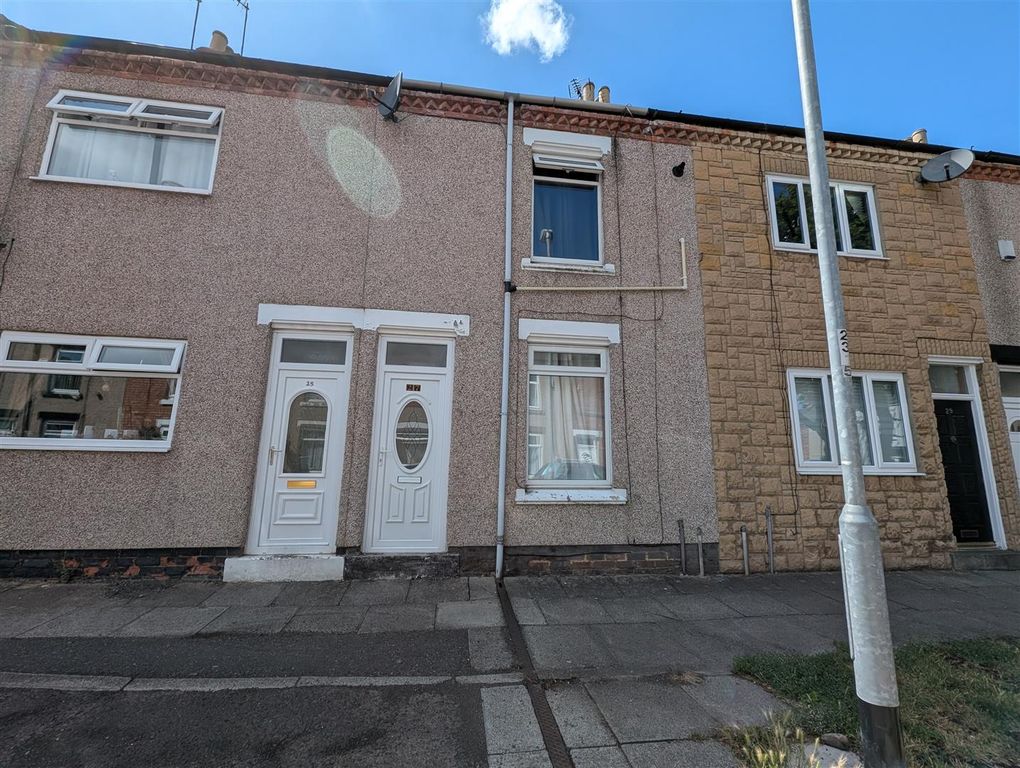 Property photo 1 of 6 27 Oaklands.Jpg