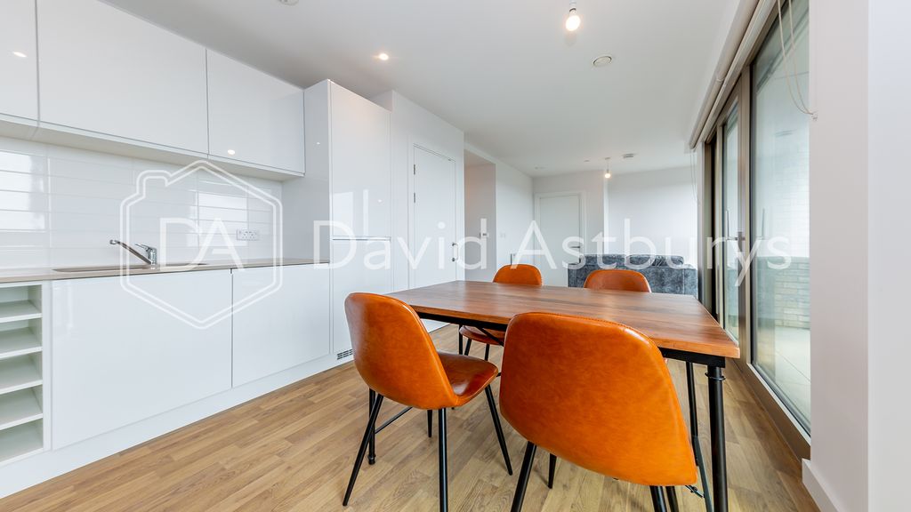 Property photo 3 of 13 356A6132