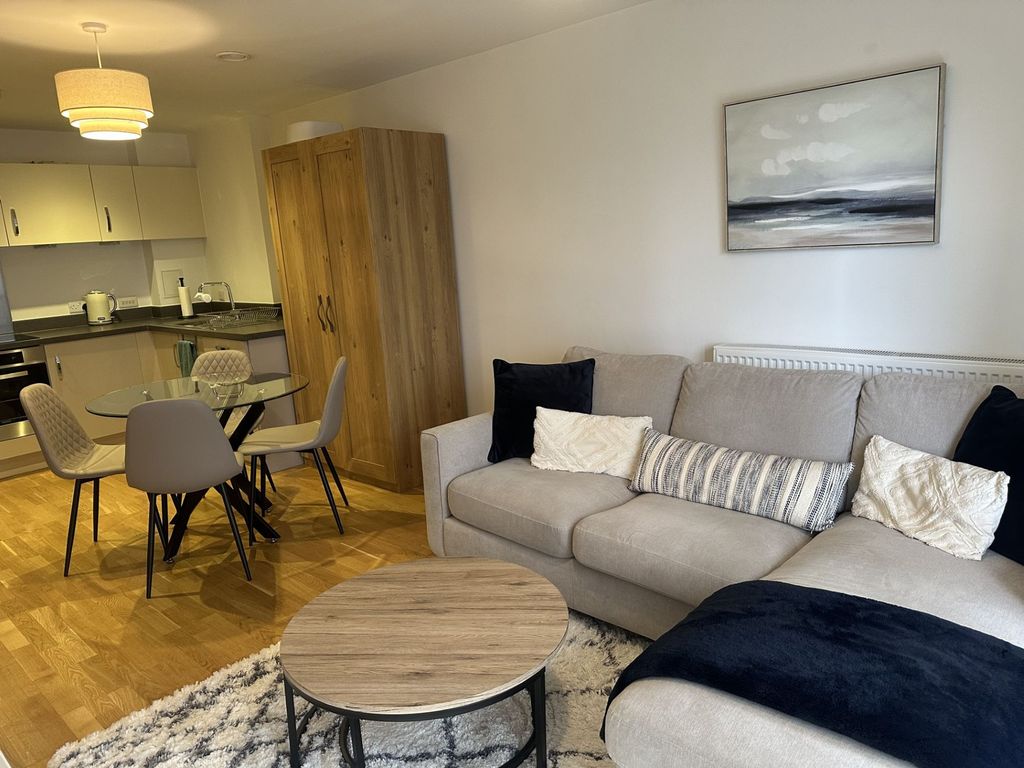 Property photo 3 of 12