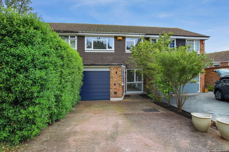 Property photo 1 of 9 Photo 2