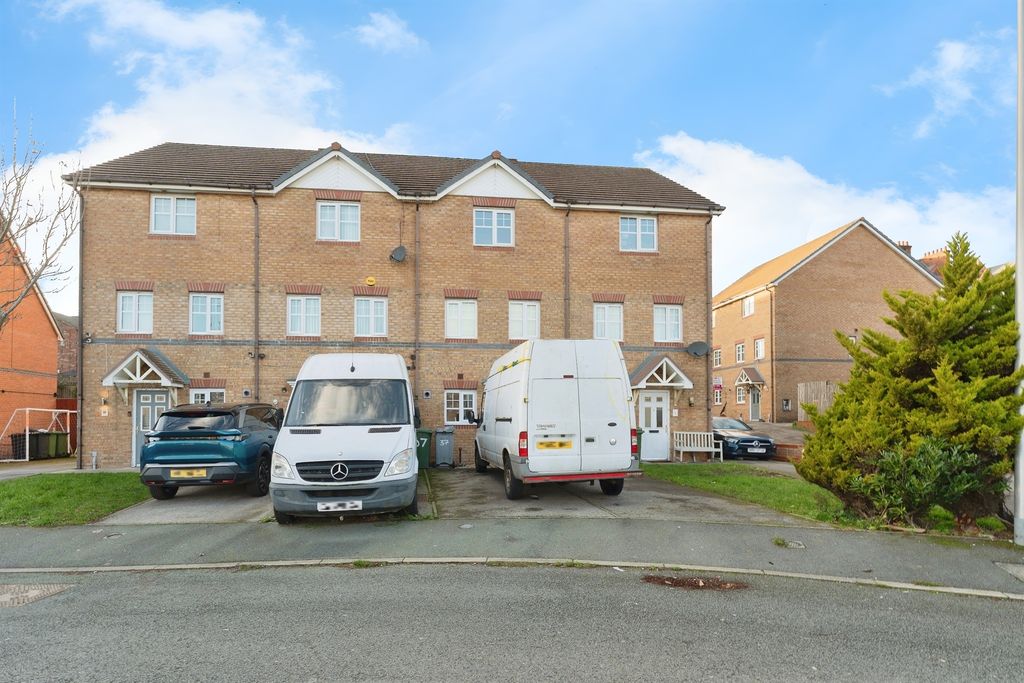 Property photo 1 of 20