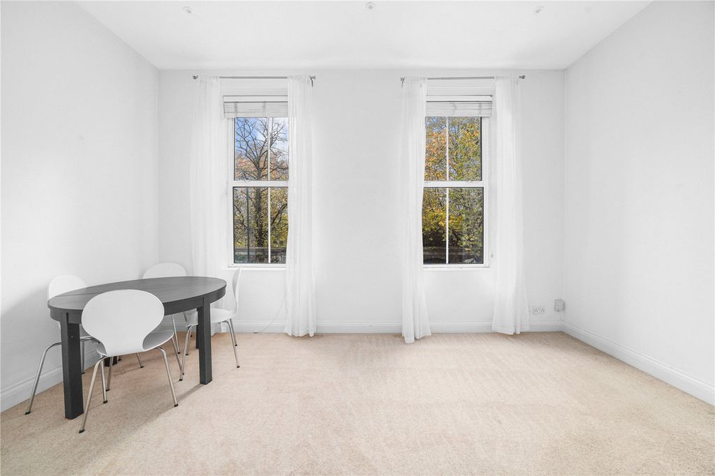 Property photo 3 of 10 Picture No. 19