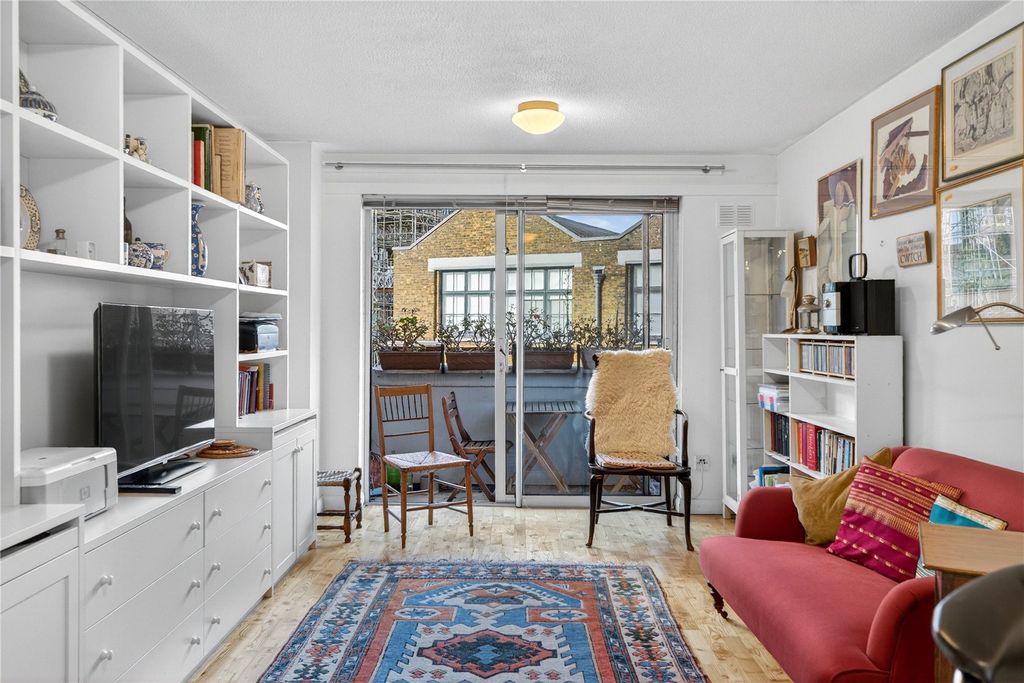 Property photo 1 of 9 Picture No. 24