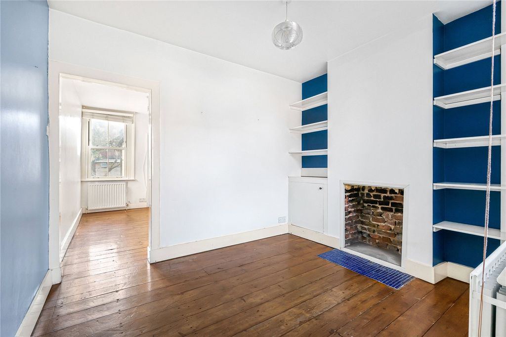 Property photo 2 of 16 Picture No. 63
