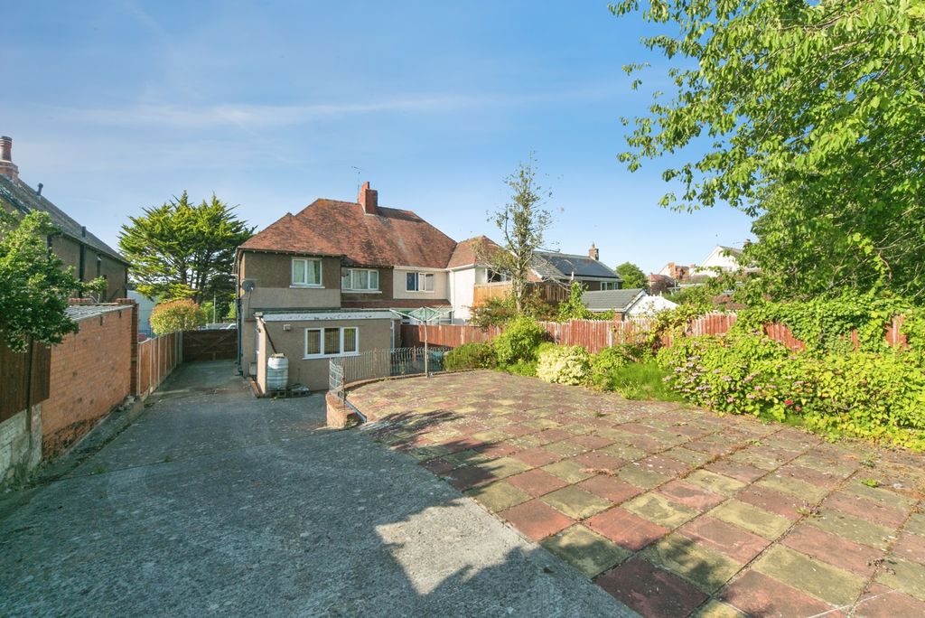 Property photo 3 of 16 Pbox-Img.Jpg