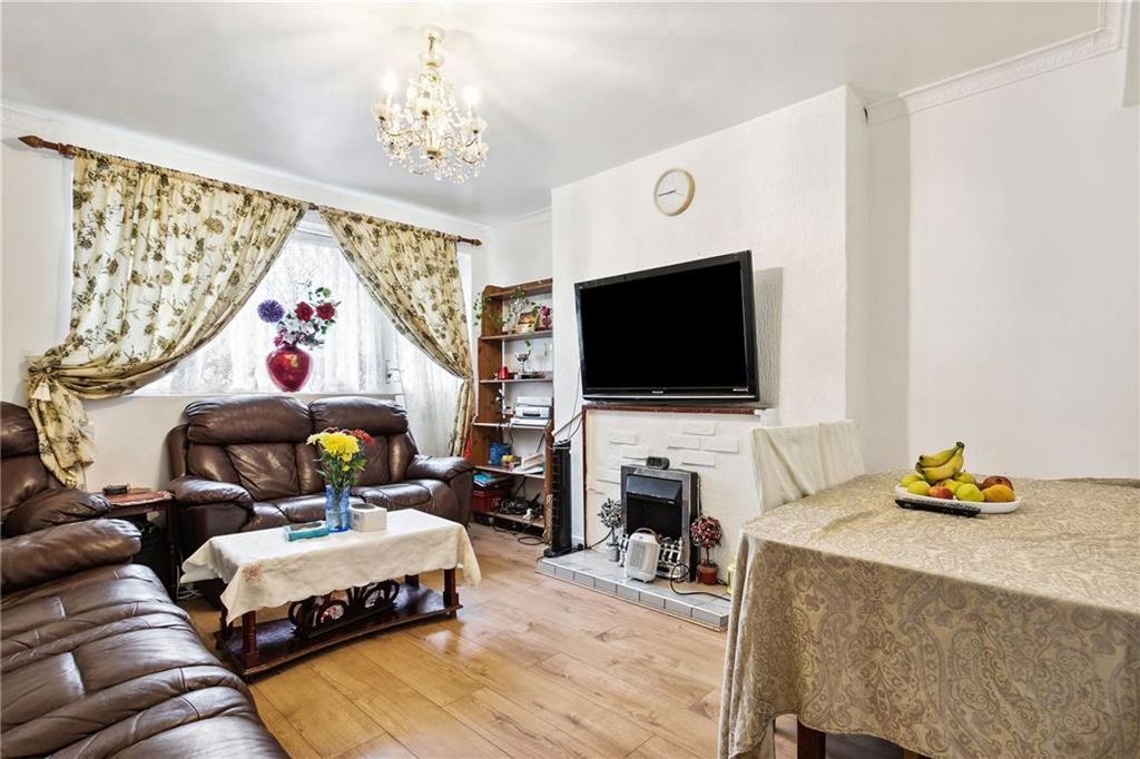 Property photo 1 of 7