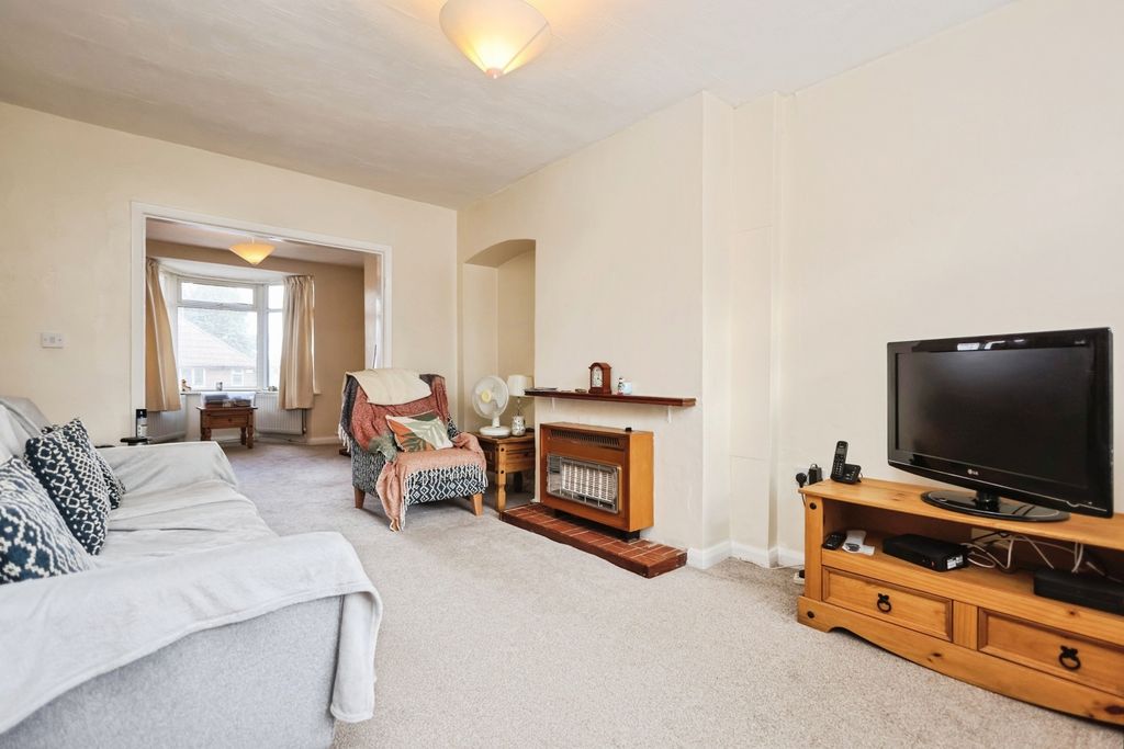 Property photo 3 of 18 Pbox-Img.Jpg