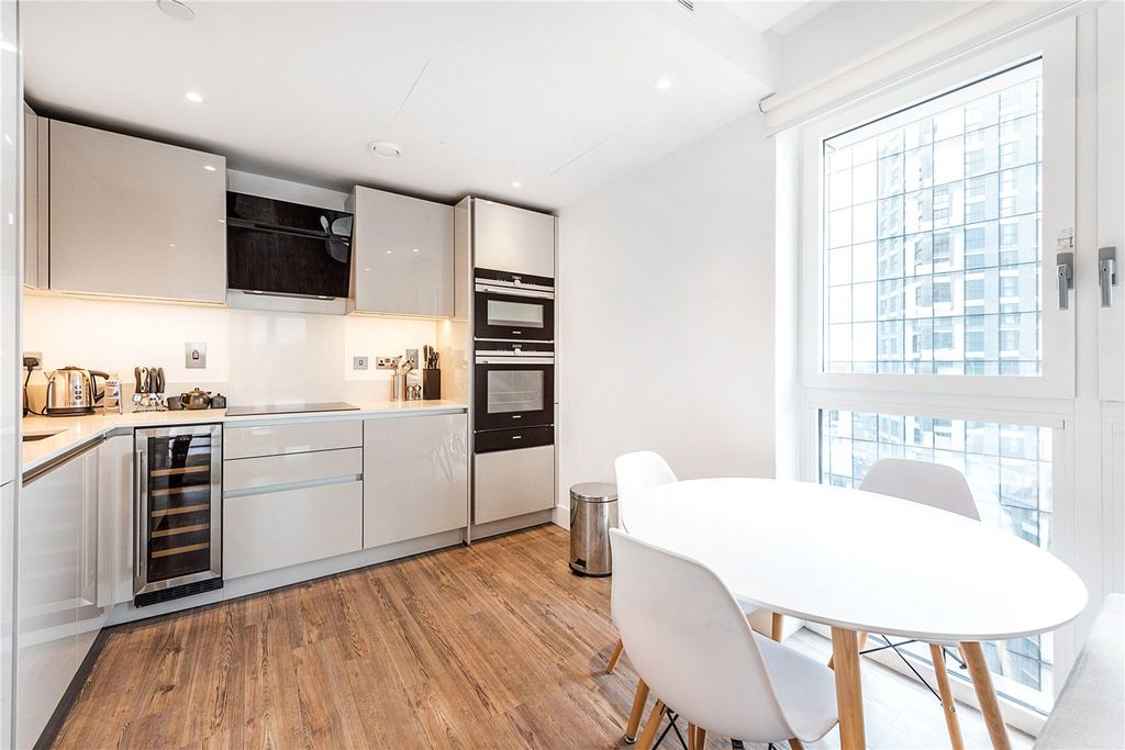 Property photo 2 of 12 Kitchen E1