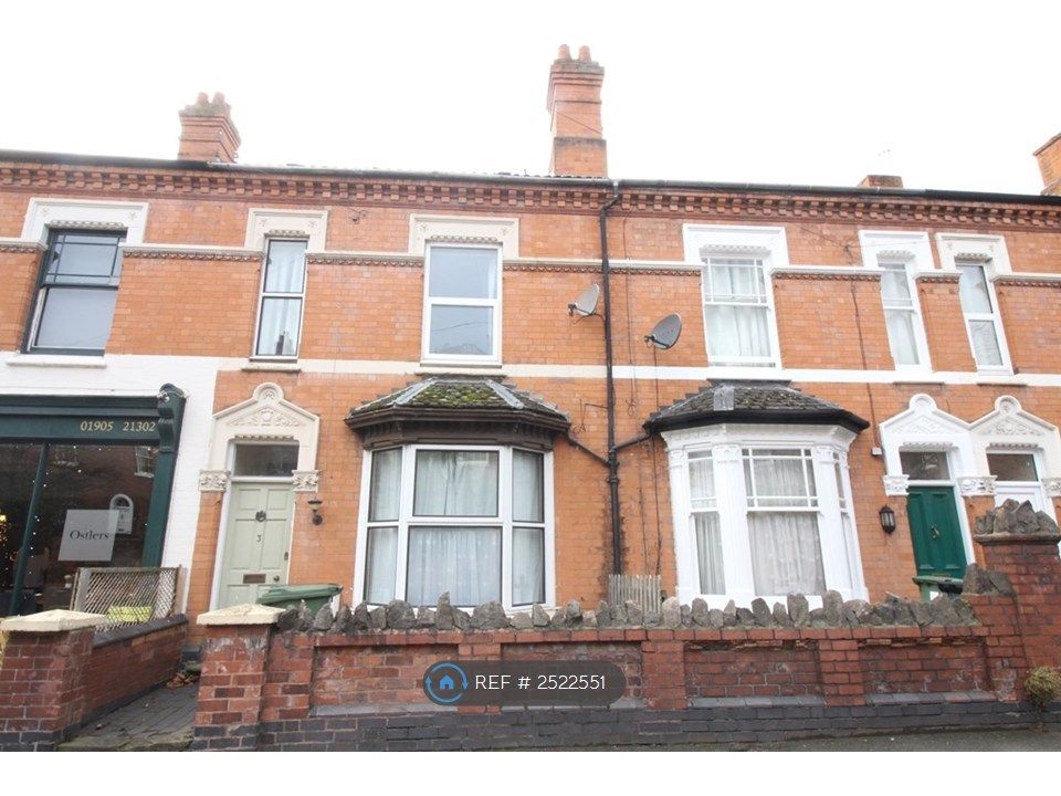 Property photo 1 of 8 City Centre House