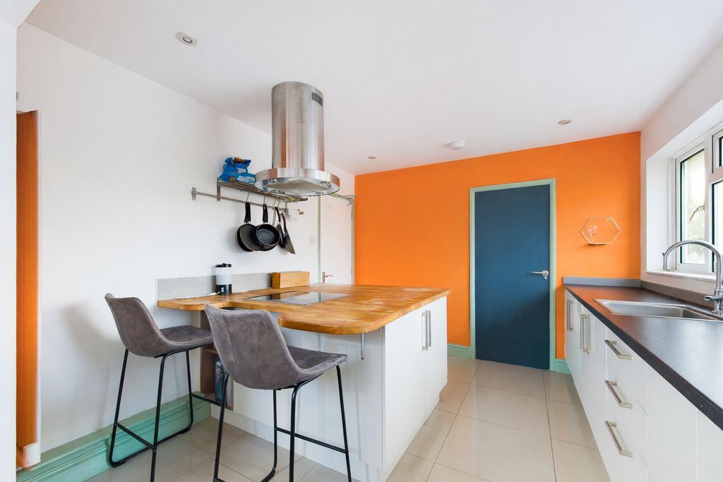 Property photo 2 of 5 Photo 10