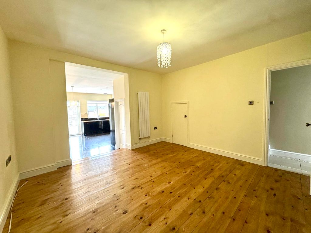 Property photo 3 of 23 Img_5335.Jpeg