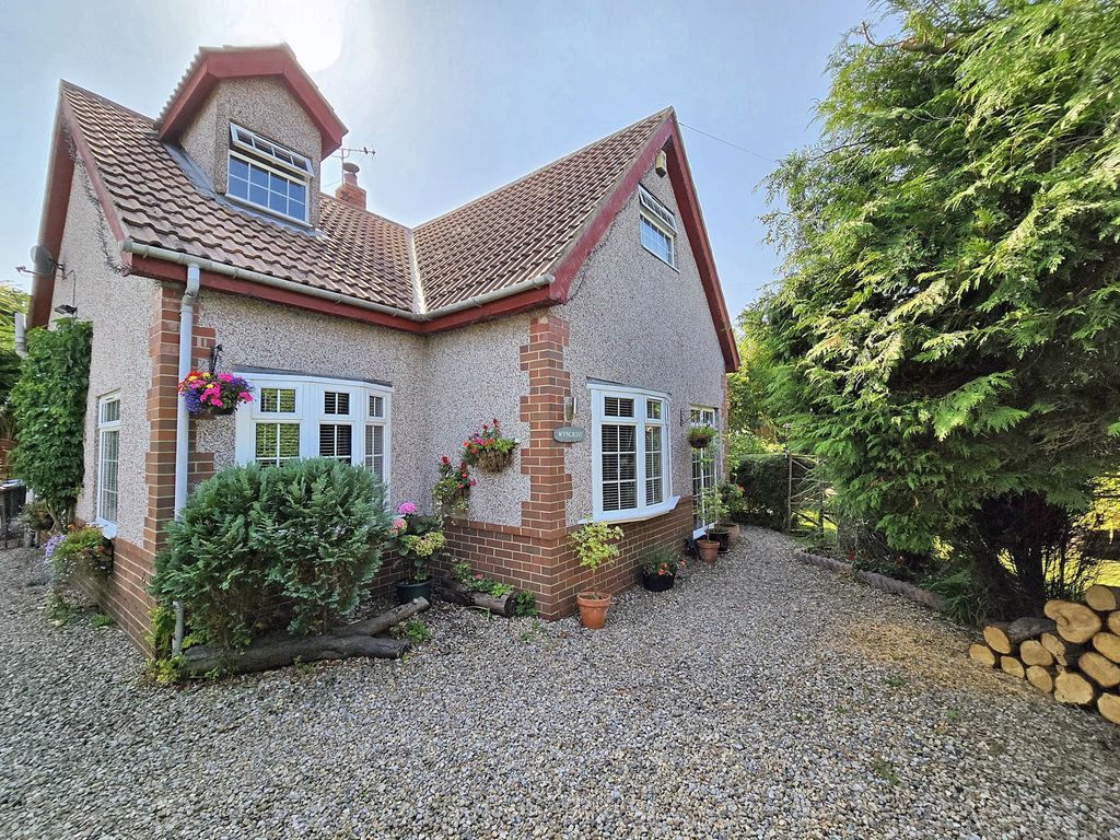 Property photo 1 of 29