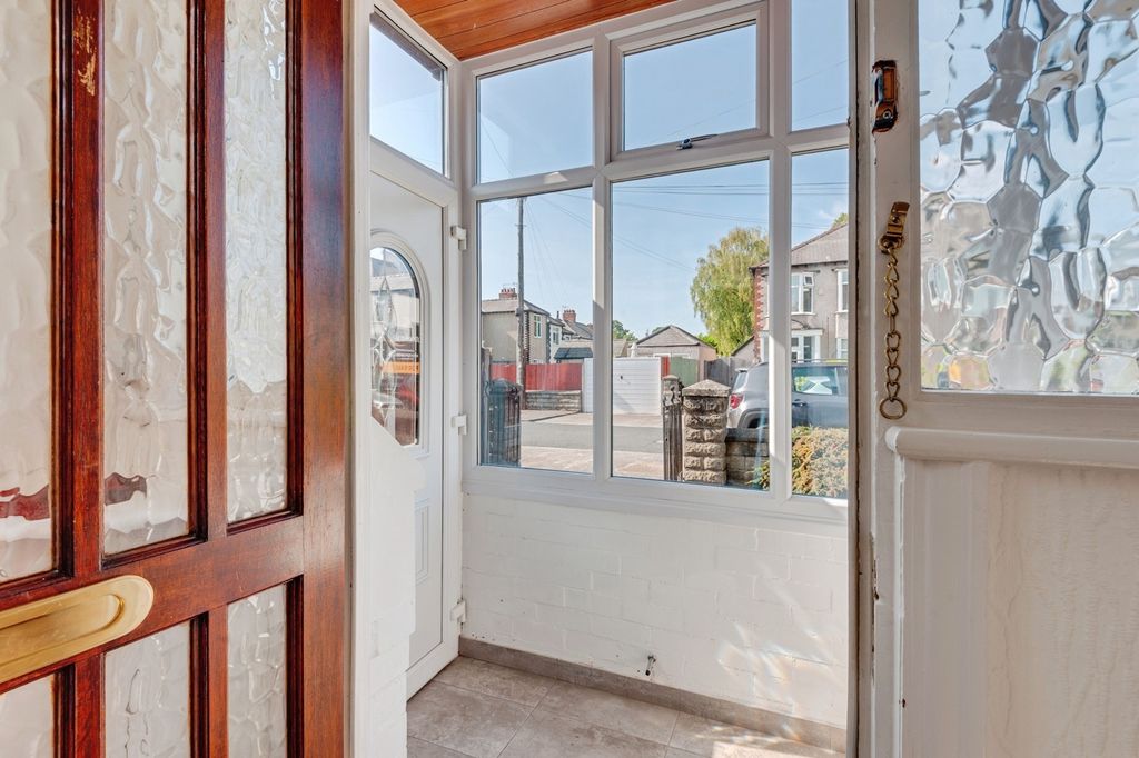 Property photo 3 of 22 Pbox-Img.Jpg