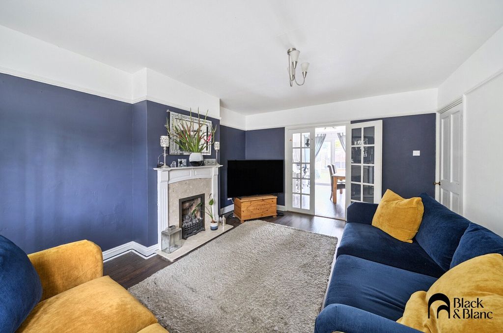 Property photo 3 of 14 Reception Room