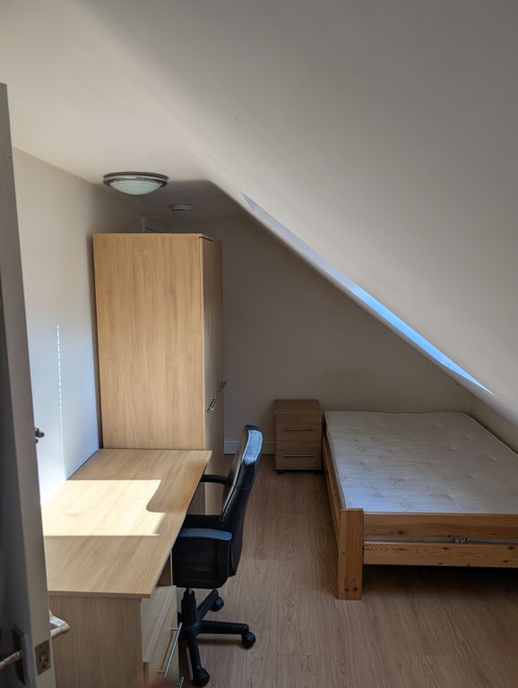 Property photo 2 of 3