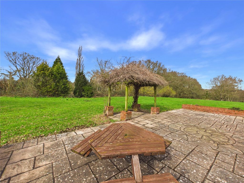 Property photo 2 of 23 Picture No. 02