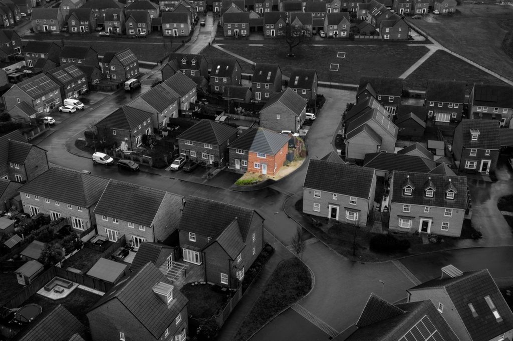 Property photo 3 of 21