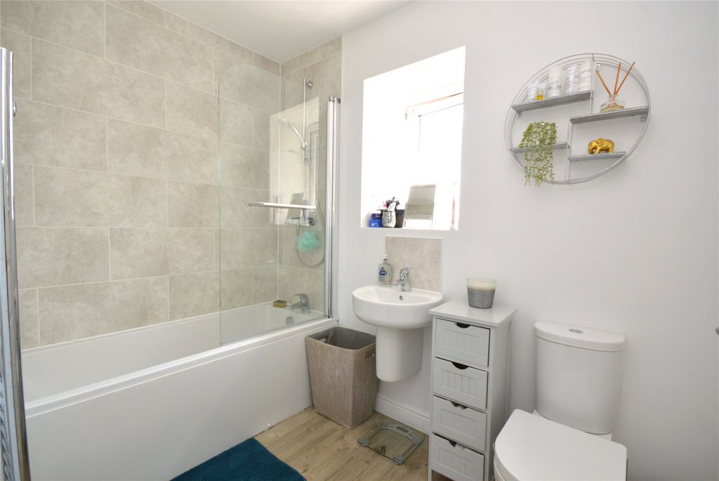 Property photo 3 of 11 Picture No. 04