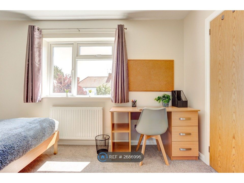 Property photo 3 of 22