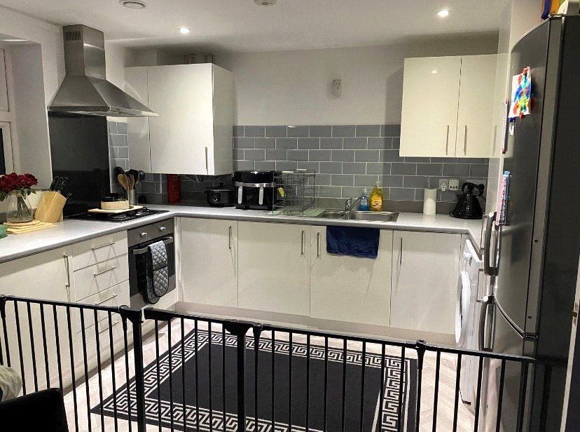 Property photo 3 of 10 Picture No. 02