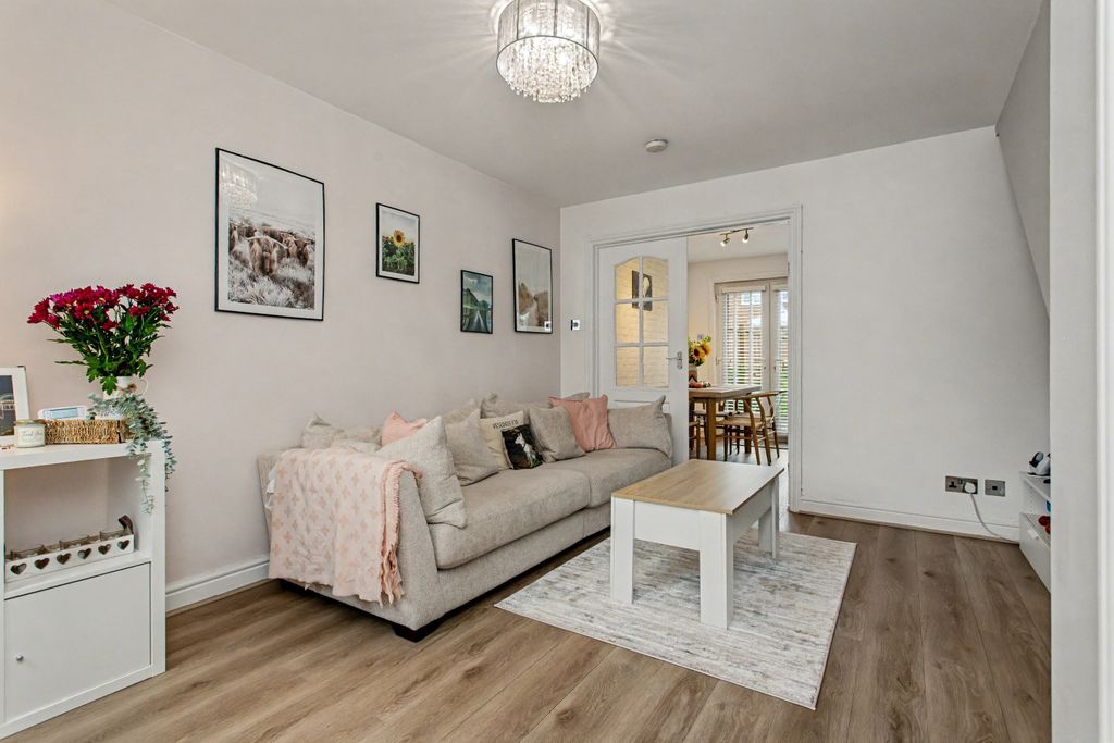 Property photo 2 of 12 Property Image 2