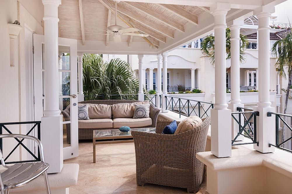 Property photo 2 of 33