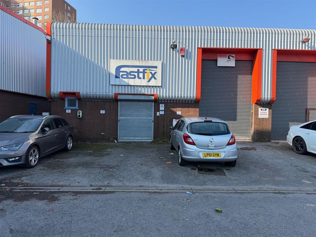 Property photo 1 of 9 29.Jpg