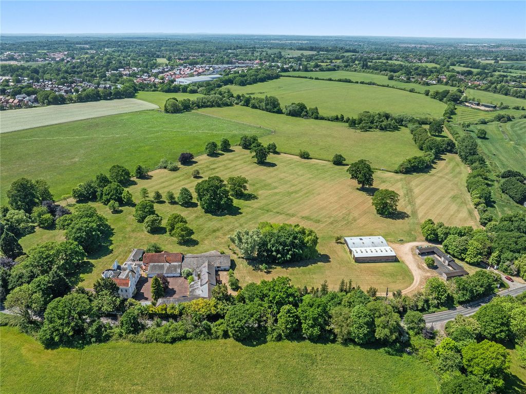 Property photo 3 of 31 Aerial