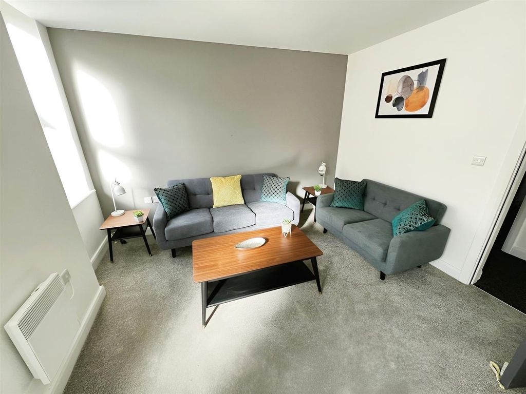 Property photo 3 of 4 B8A965A3-Photo 202.Jpg