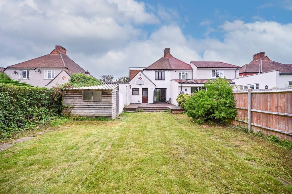 Property photo 2 of 13