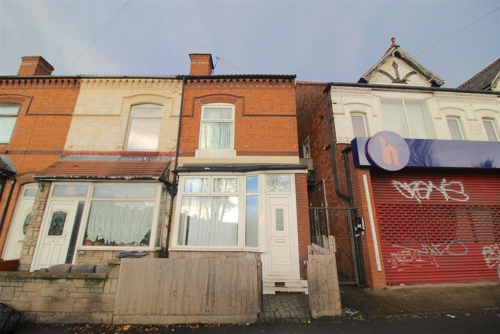 Property photo 1 of 10 Front