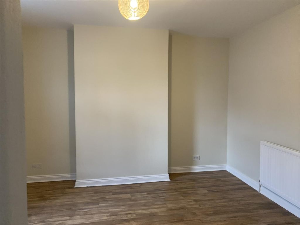 Property photo 3 of 13 Img_8847.Jpeg