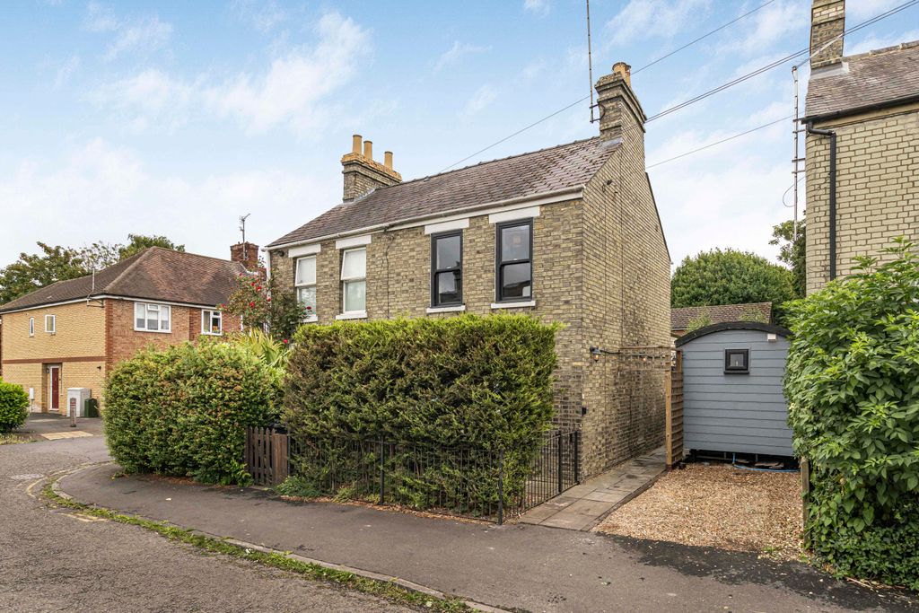 Property photo 1 of 22 283560