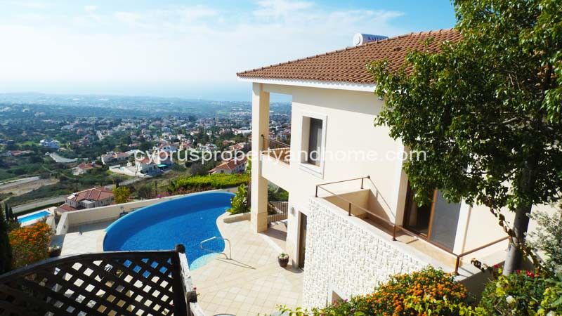 Property photo 1 of 39