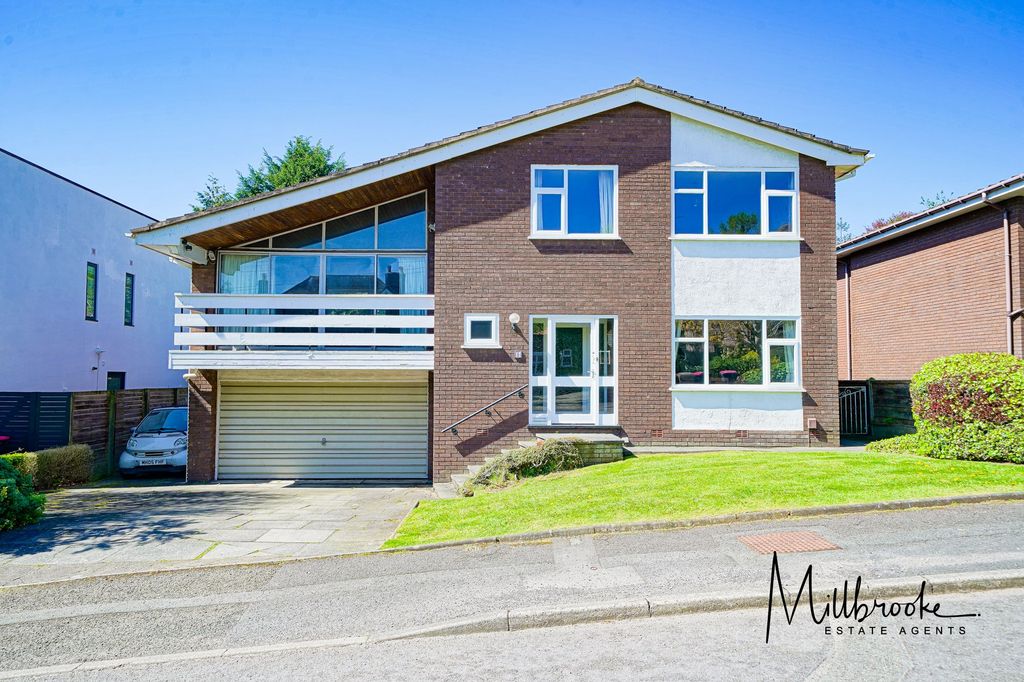 Property photo 1 of 40