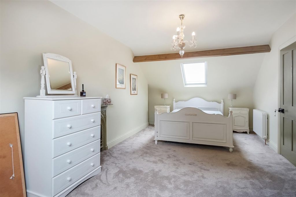 Additional image 20 of 4 bed town house to rentStanhope Road North, Darlington DL3