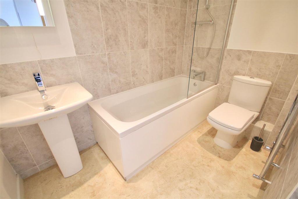 Property photo 2 of 11 -_B8Be-Xjeqmsnlcwvz05A.Jpg