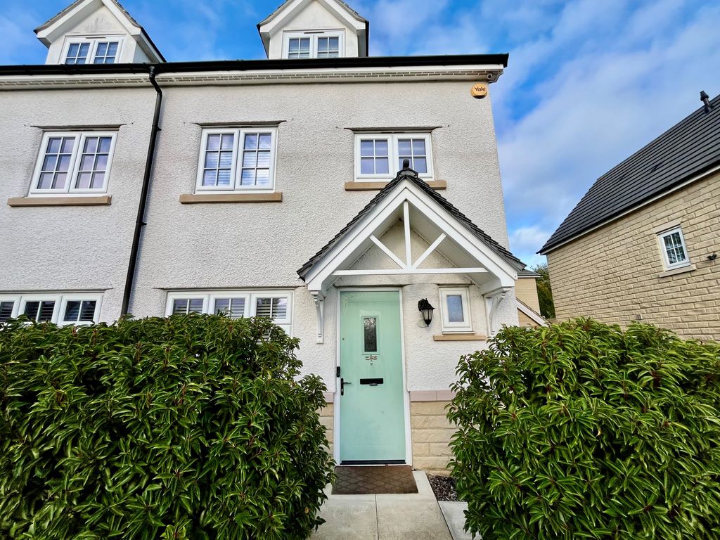 Property photo 1 of 11 Image